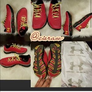 Perfectly on trend, excellent pre-worn condition